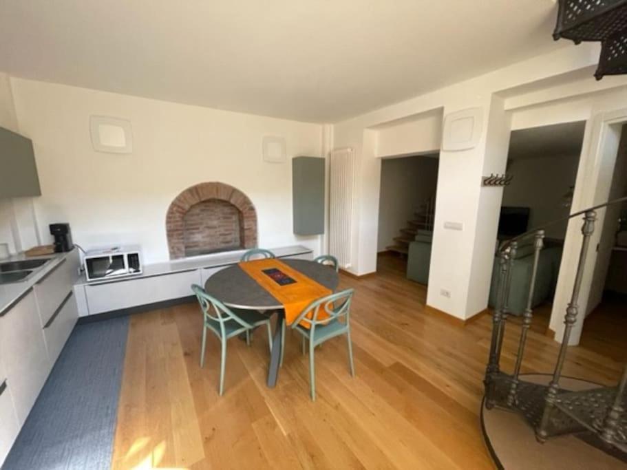 Ai Piedi Della Mole Apartment Turin Bagian luar foto