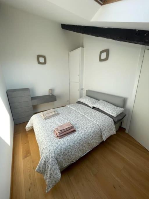 Ai Piedi Della Mole Apartment Turin Bagian luar foto